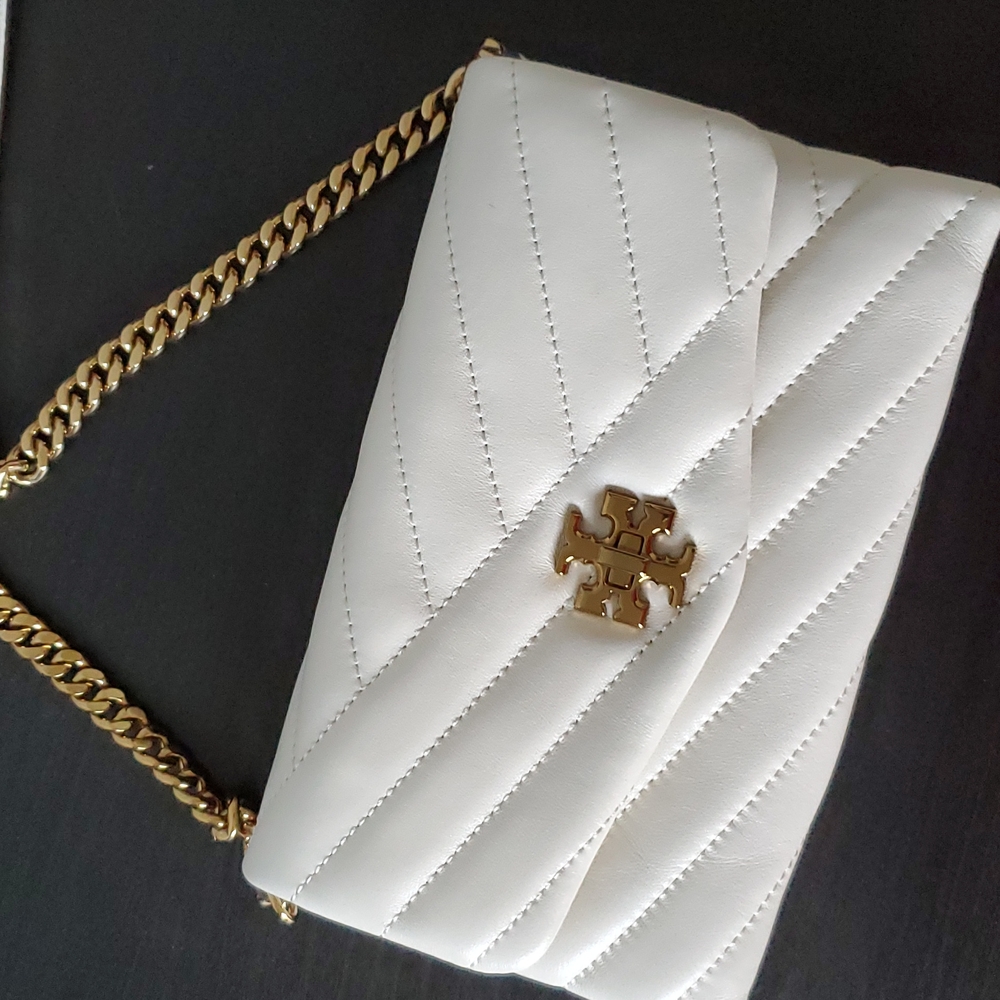 Tory Burch Kira Chevron Leather WOC